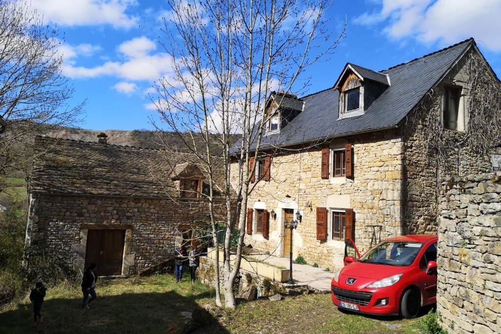 Maison Traditionnelle En Lozere Saint-Saturnin  Exteriér fotografie